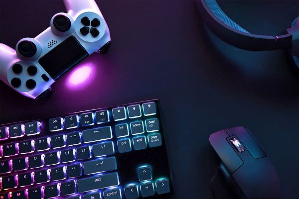 Level Up: How to Start a Professional Career in Gaming in Dubai!
