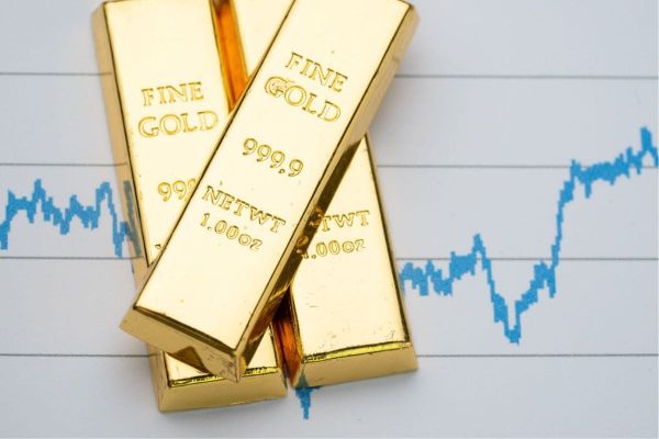 Central Bank UAE's Gold Reserves Surge to AED20.36 Billion in April, Up 12% YoY