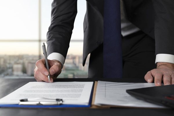 UAE Business Registration: A Guide to Trade Name Registration, Fees, and Guidelines