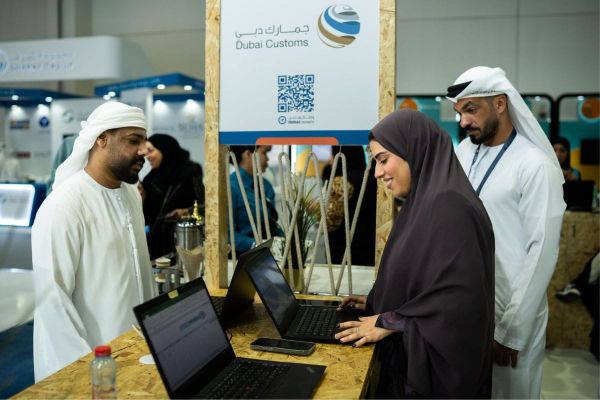Dubai Customs and DP World Launch Scholarship Programmes for Emirati Youth
