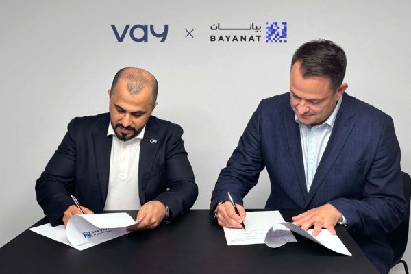 Bayanat and Vay Collaborate to Advance Teledriving and AI-powered Mobility Solutions