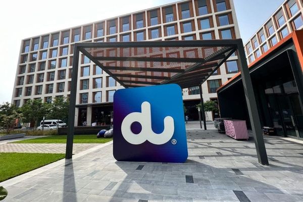 du Reports Record Q3 2024 Profits with 42.7% Surge