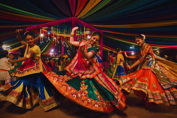 Where to Celebrate Garba and Dandiya in Dubai 2024