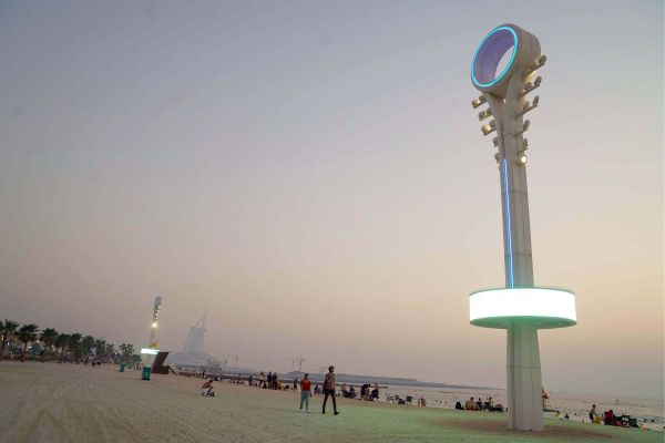 Dubai’s Night-Swimming Beaches Attract 1.5 Million Visitors in 18 Months
