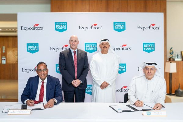 Dubai South and Expeditors Sign Agreement to Open a New Facility at the Logisitics District