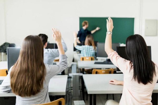 Dubai Schools Offer Up to 100% Tuition Fee Waivers Through Scholarship Programmes