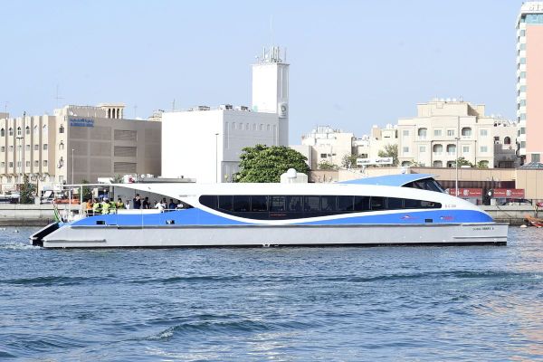 Explore Dubai by Ferry and Water Taxi