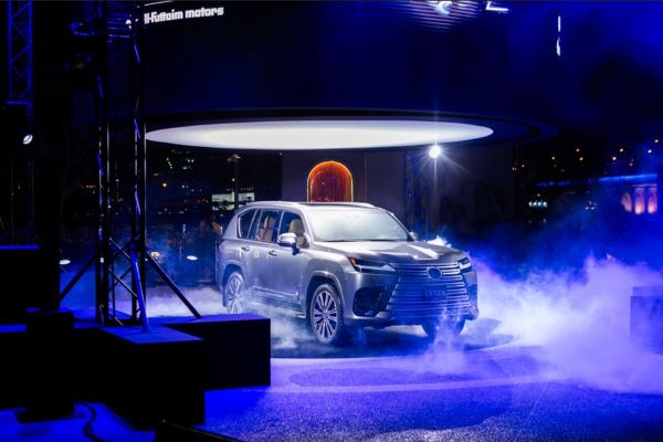 Lexus Unveils the Electrified 2025 LX Series, Redefining Luxury and Performance