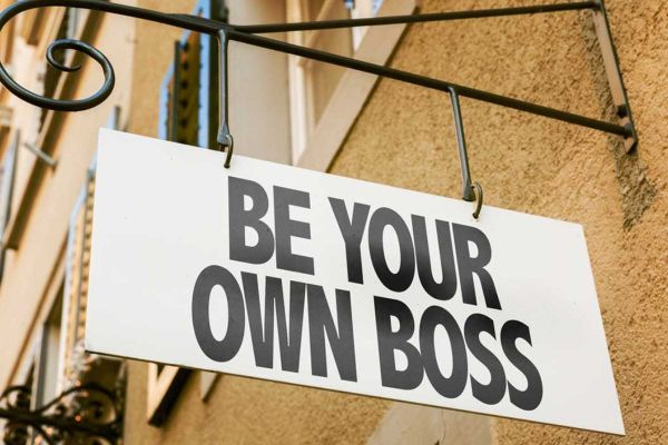 Entrepreneurship in Dubai: How to Start a Business with Minimal Investment?