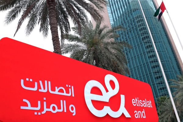 e& UAE Unveils Groundbreaking 5G Trials on 6 GHz and 600 MHz Bands, Setting Stage for 6G Future