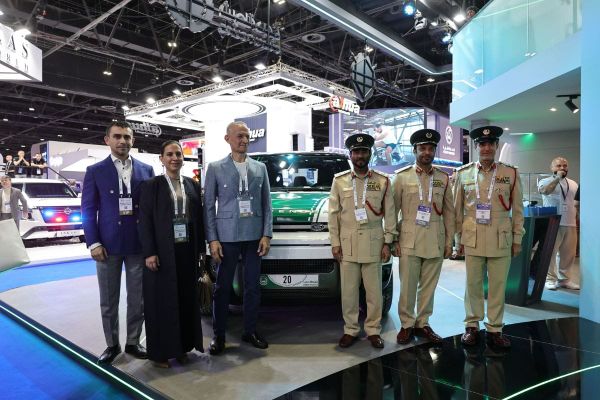 Dubai Police Adds Defender HSE P400 to Luxury Patrol Fleet at World Police Summit