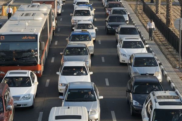 UAE Grants Top Doctors Special Road Privileges to Speed Up Emergency Response