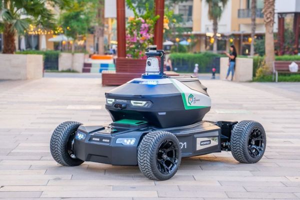 SEE Holding Partners with Micropolis to Power AI-Driven Sustainable City 2.0