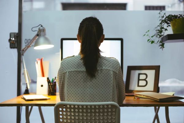 LinkedIn Reports an 84% Year-over-Year Increase in Hybrid Job Postings Across the UAE