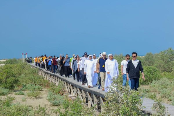 DEWA and Emirates Marine Environmental Group Plant Over 13,000 Mangrove Trees at Jebel Ali Sanctuary