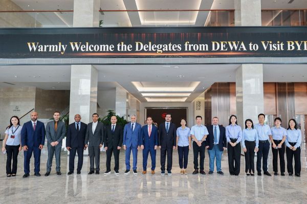DEWA Strengthens Ties with Chinese Companies to Boost Dubai’s Renewable Energy Drive