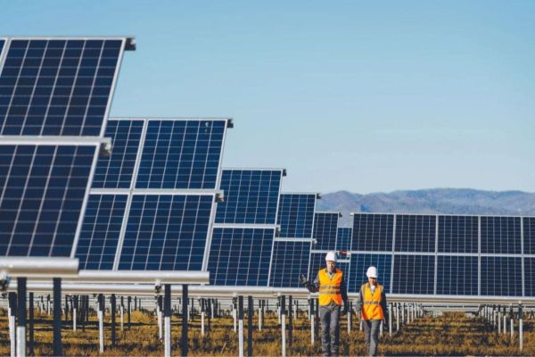 UAE Drives Global Clean Energy Push with Major Solar Projects in 2025