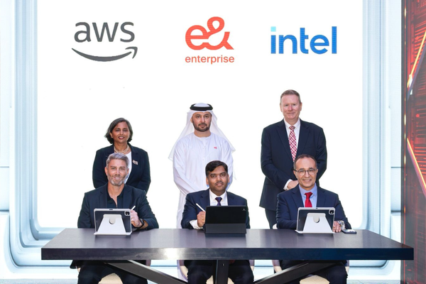 e& enterprise and Intel Launch AI Acceleration Platform on AWS Marketplace