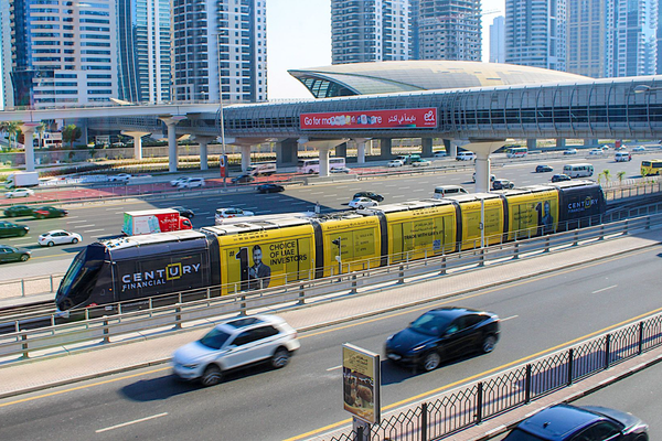 Beyond the Billboard: How to Use the Dubai Commute as a Marketing Channel