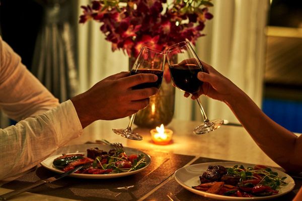 How Restaurants Can Use Limited-Time Valentine’s Menus to Boost Sales