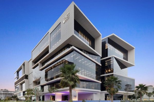 UAE Leads GCC for Third Consecutive Year in Women's Board Representation