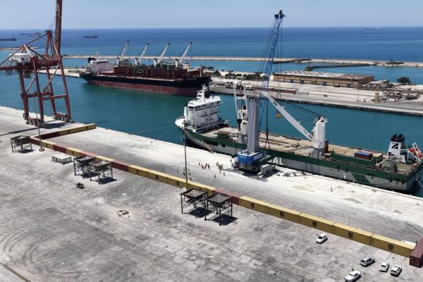 DP World Delivers First Mobile Harbour Crane to Port of Tartous