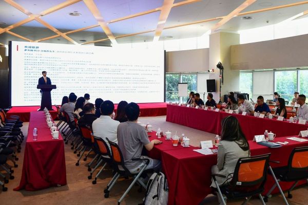 Dubai Chambers Hosts Shanghai Roundtable to Attract Chinese Investment