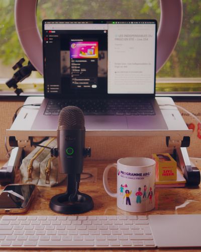 😤 Irritable, anxieuse, fatiguée, affamée, épuisée ?