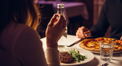 Elle n'osait pas commander l'entrecôte