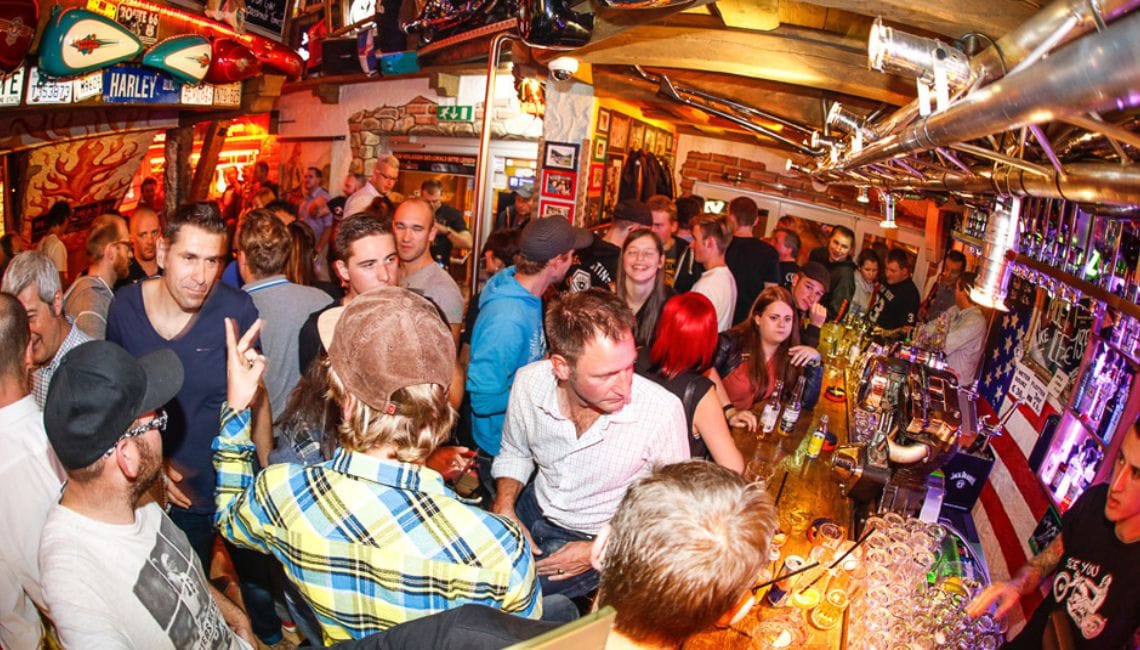 Crowds in the Black and Orange Rock Bar