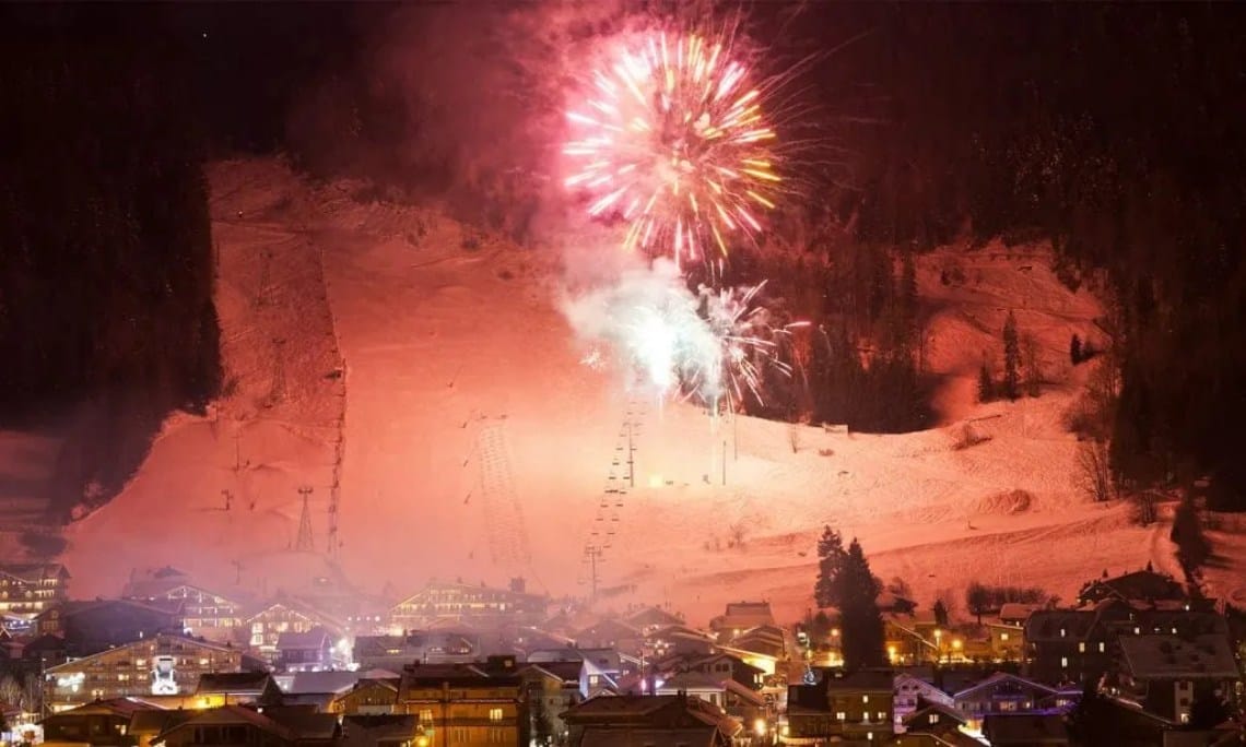Fireworks show in Morzine on main slope into town