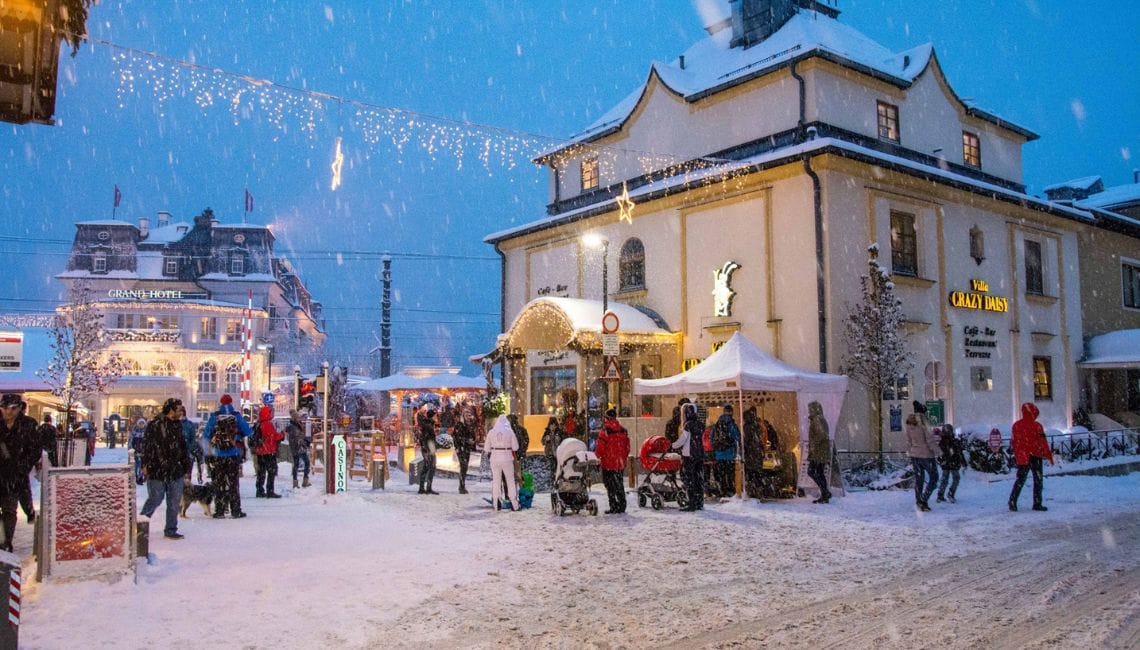 Street view of Zell am See next door to Villa Crazy Daisy