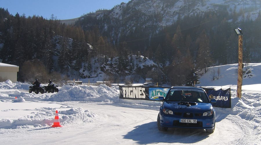 Ice driving course in Tignes