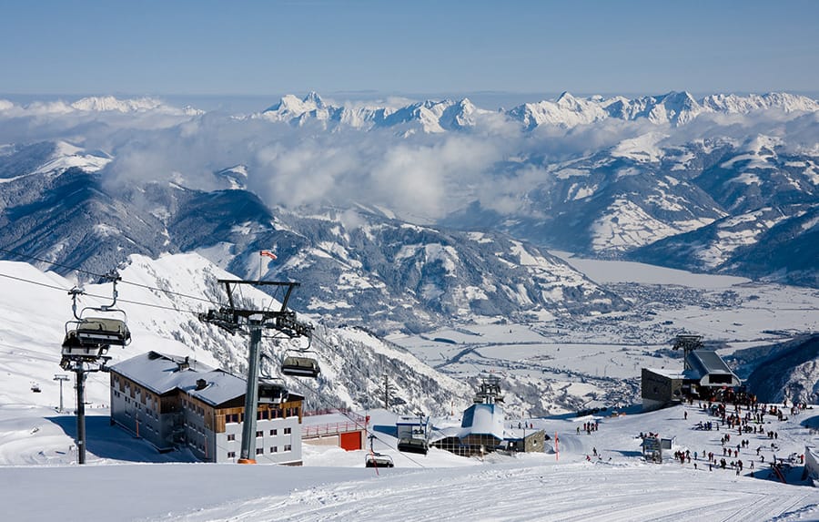 Chairlift in Kaprun with Lake Zell in the background