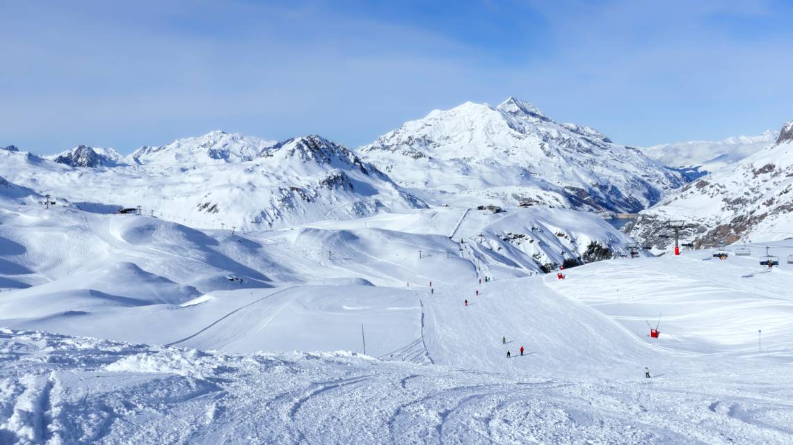 A Beginner's Guide to Skiing in Val d'Isère