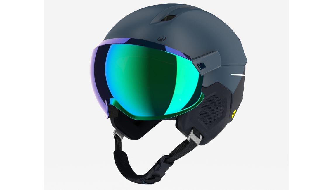 Decathlon's helmet with visor