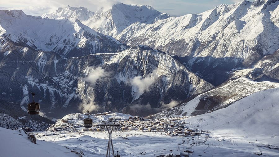 Best après-ski bars and nightlife hotspots in Alpe d'Huez