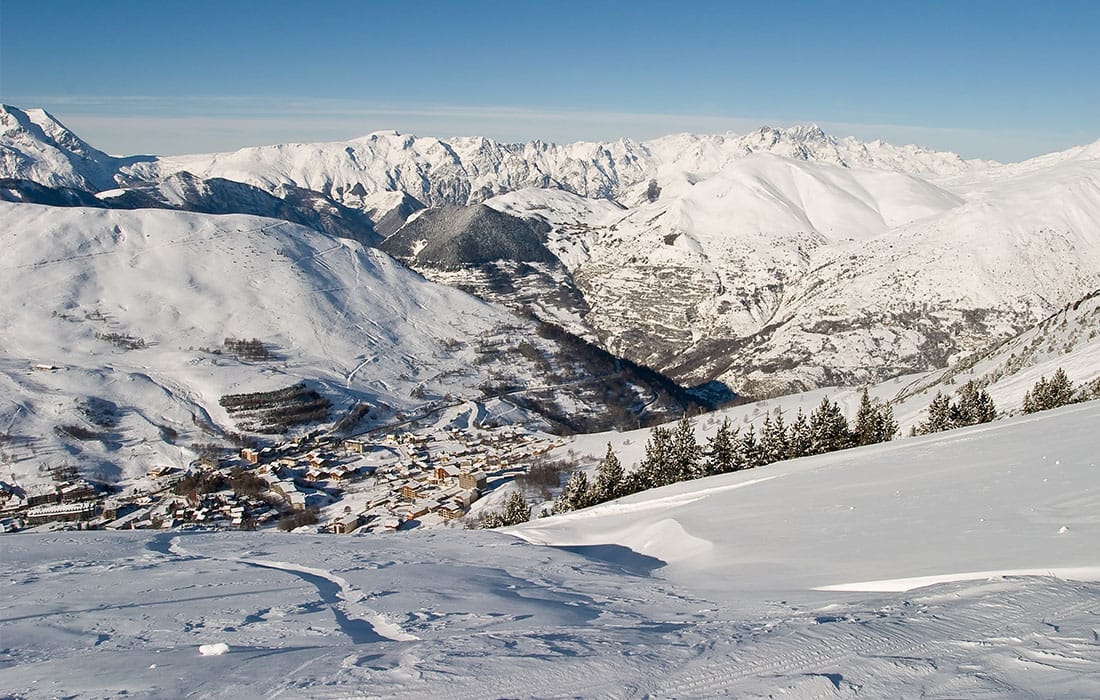 Les Deux Alpes town from the slopes high above