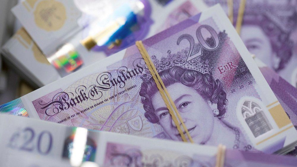 Should the UK issue perpetual bonds?