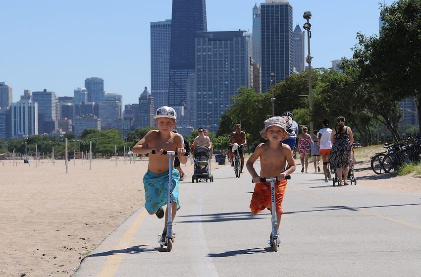 FADE IN: Chicago