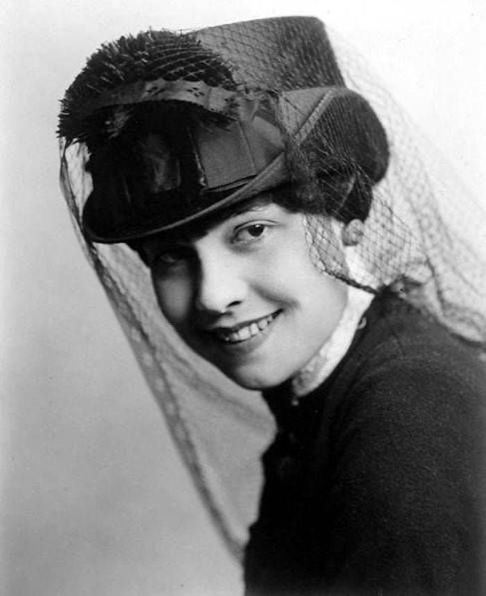 Screenwriting Advice From The Past: Midway in the Photoplay [Part 6]