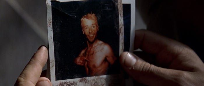 Christopher Nolan on the Story and Structure of “Memento”