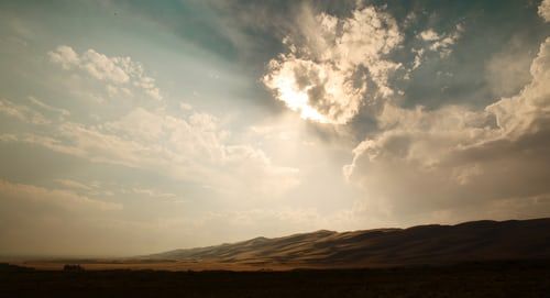 Mais quoi! Dieu habiterait-il véritablement sur la terre?
