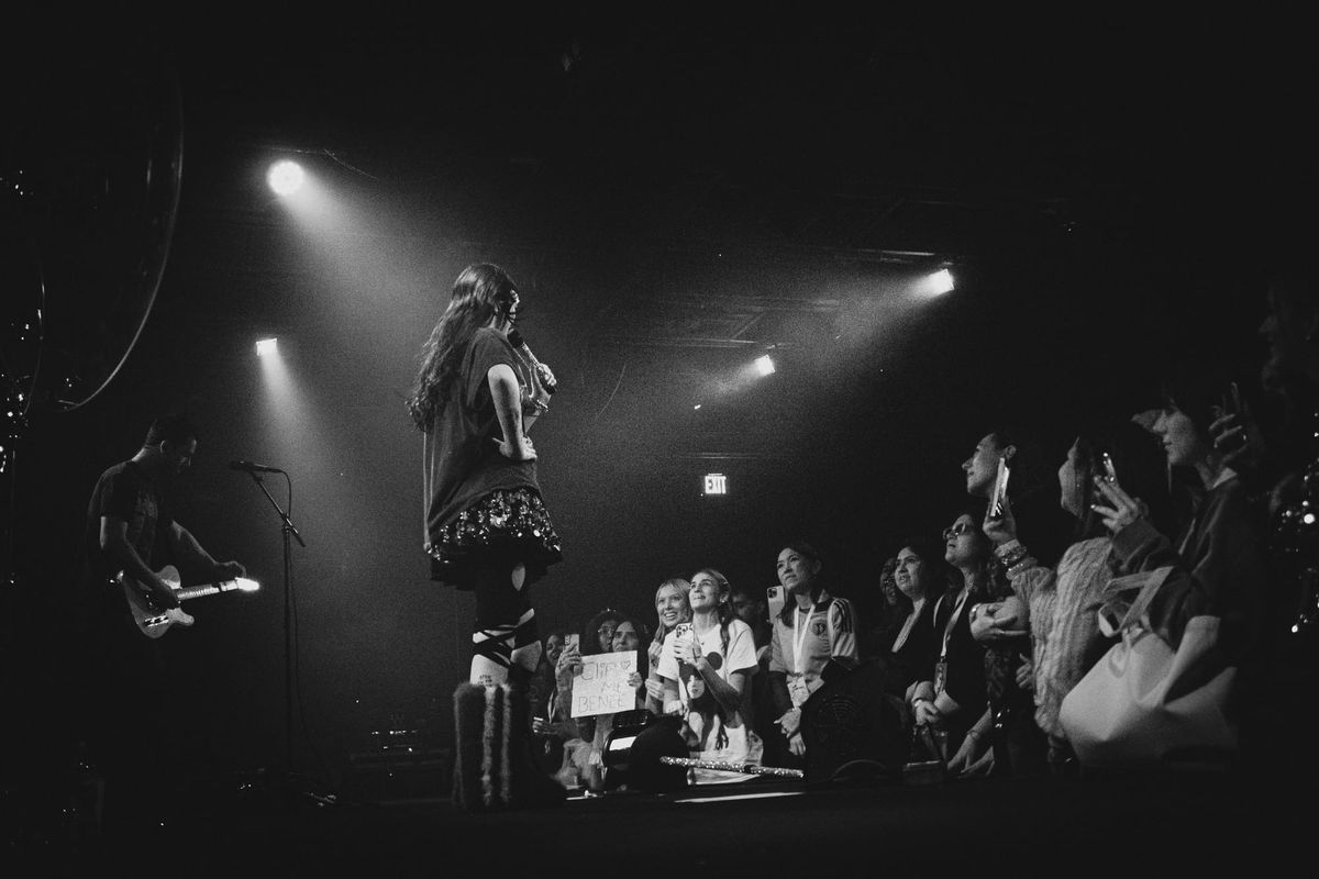 BENEE is an Angel and We’re Just Particles