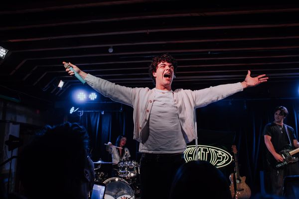 Alexander Stewart Brings the “What If” Tour to Life at Valley Bar