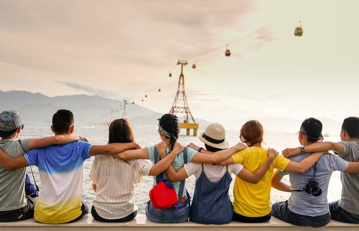 Five friends to invite to Fetching