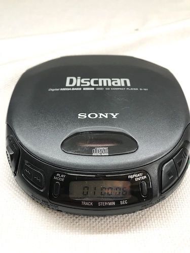 On Collaboration, E-Mail, and the Discman