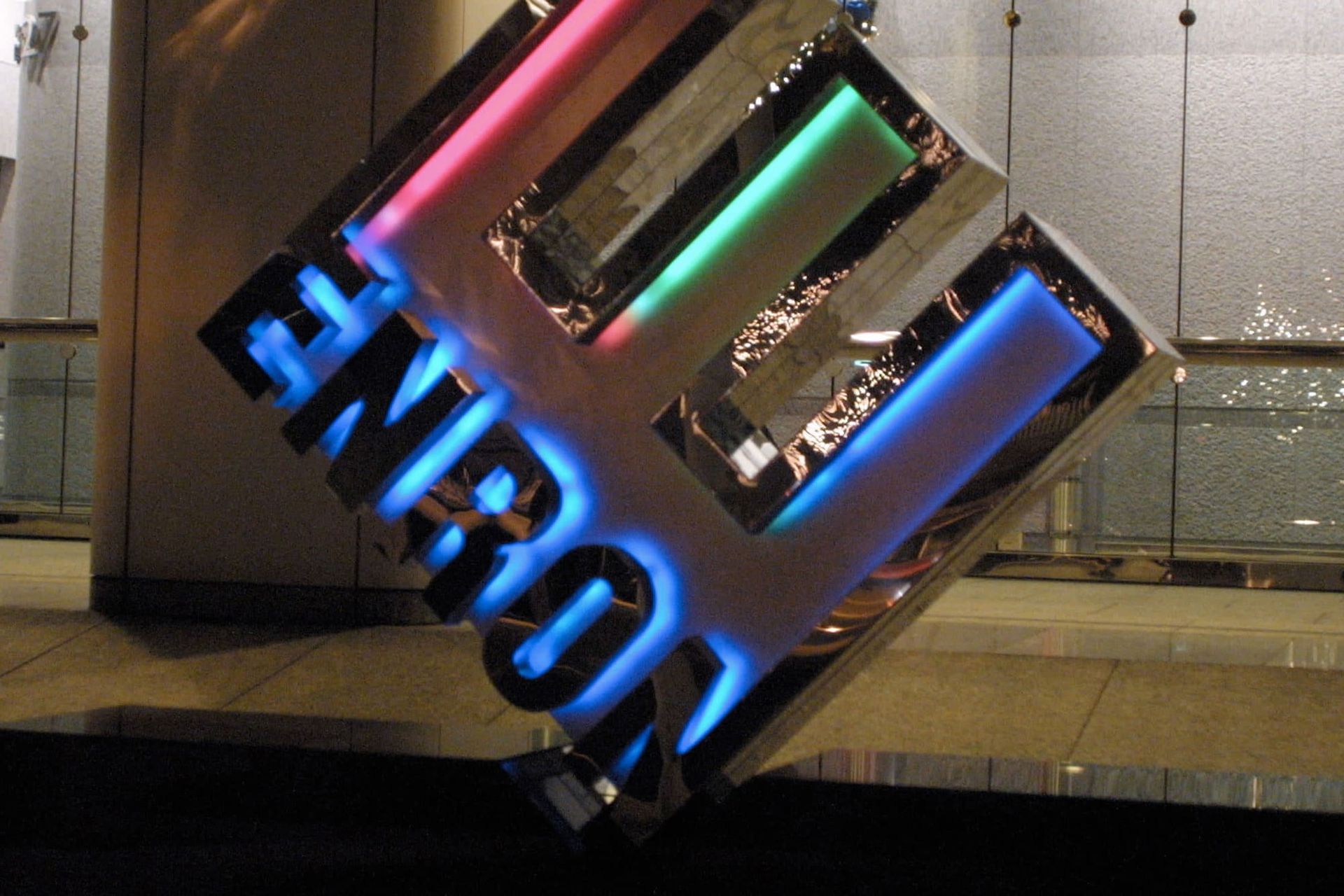 Visualizing Fraud at Enron