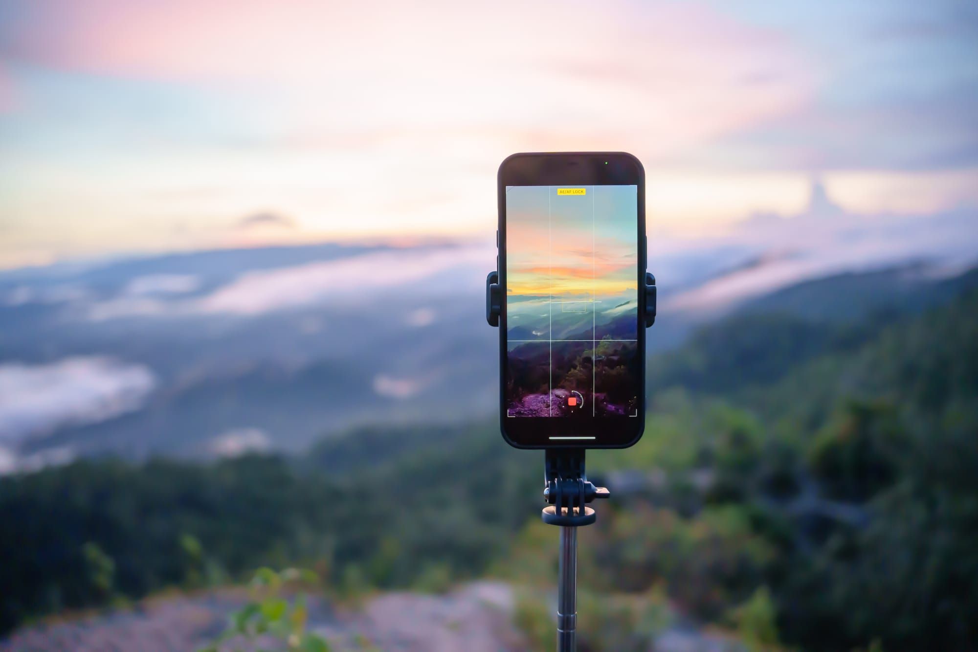 Como tirar fotos e gravar vídeos profissionais com o celular