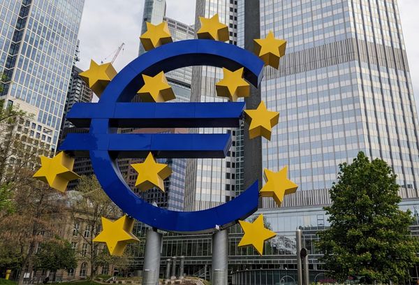 Show US what democracy looks like, EU voters